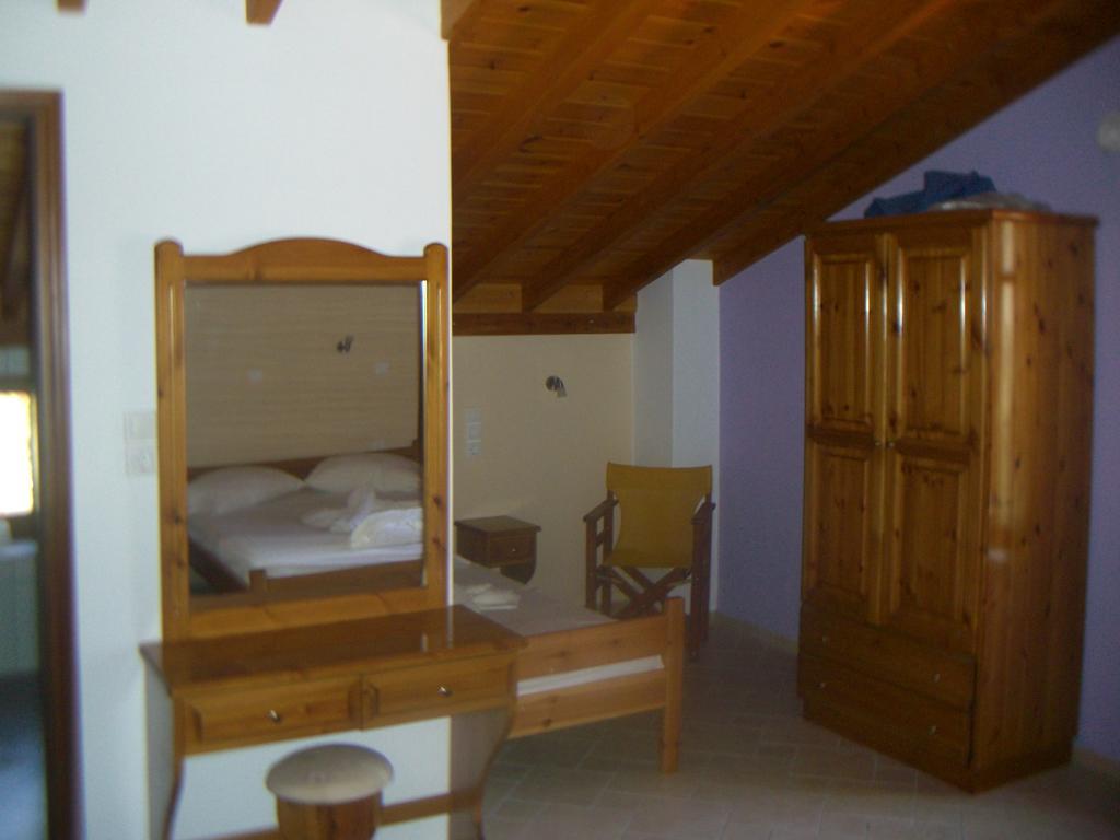 Blue Villa Panormos  Kamer foto